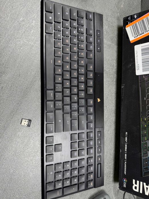 Ультратонка механічна клавіатура Corsair K100 Air Wireless RGBCherryMX