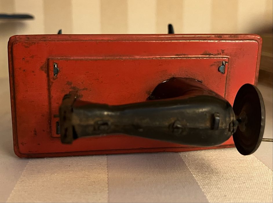 Brinquedo portugues chapa AML anos 50