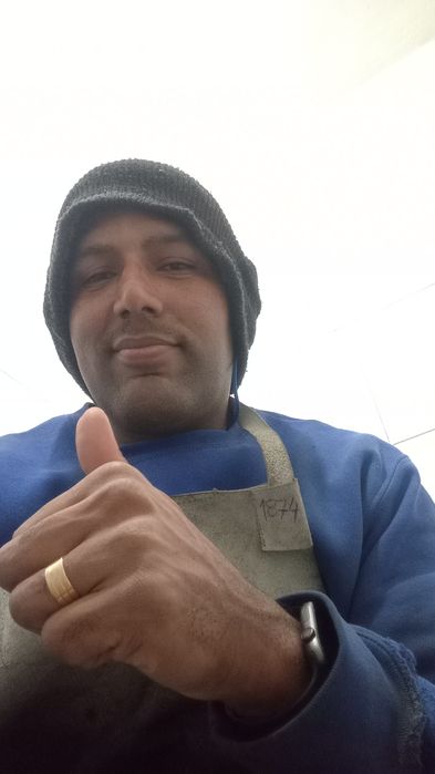 Qualquer trabalho depois das 14:30 horas só chamar aqui ,