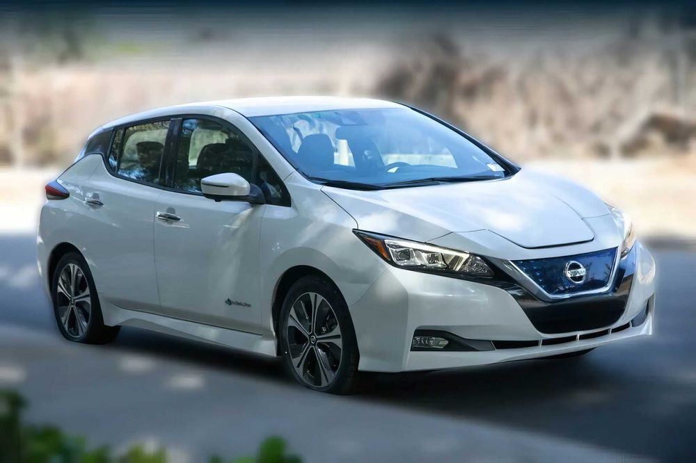 Nissan LEAF SL      2018