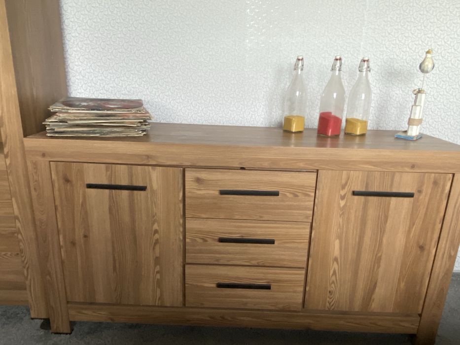 Komoda szafa witryna brw