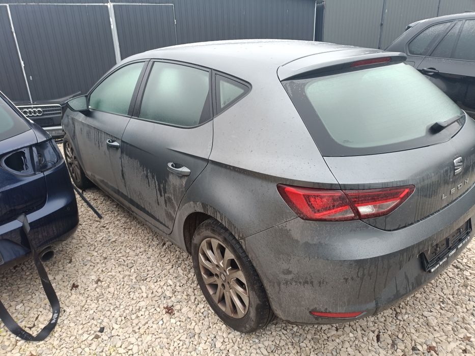 Części Seat Leon 1.4 TSI 1.6 TDI LW5P LS3H LY9T LS9R LX7R maska lampy