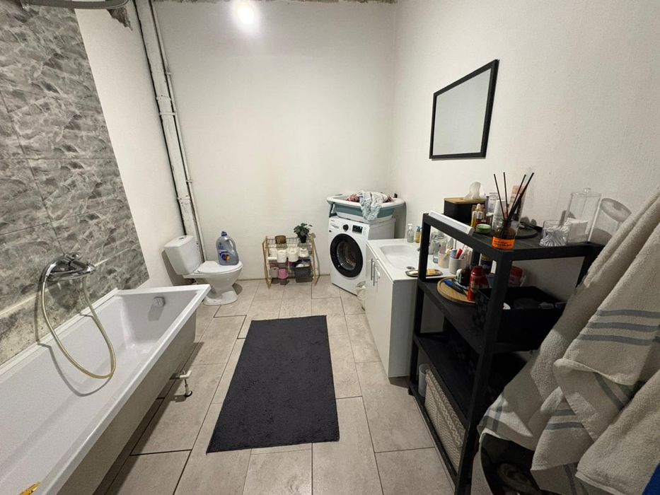 3 кімнатна в будинку вул.Кишинівська