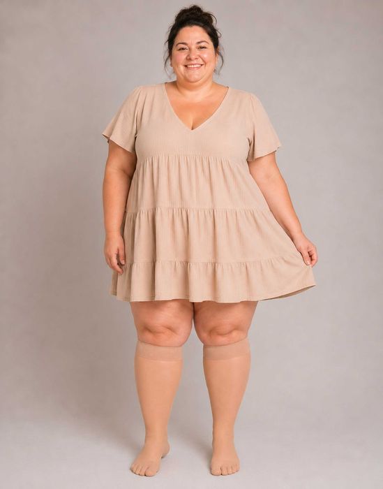 Podkolanówki na tęższe łydki , jasny beż , Lida Plus Size , XXXL