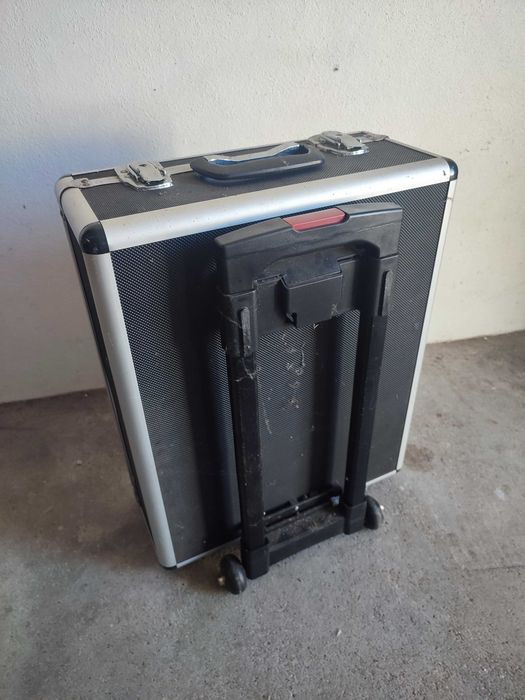 Trolly caixa ferramentas