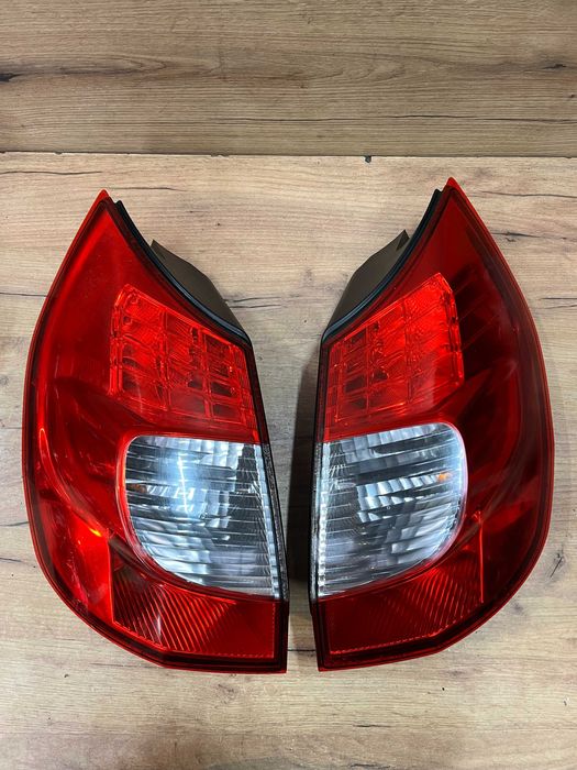 Lampa/reflektor tylny lewy prawy Renault Scenic II lift Led