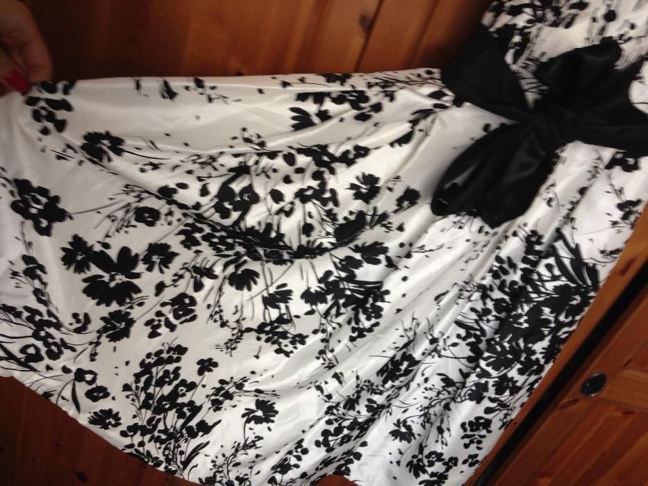 NOWA Elegancka sukienka z Londynu