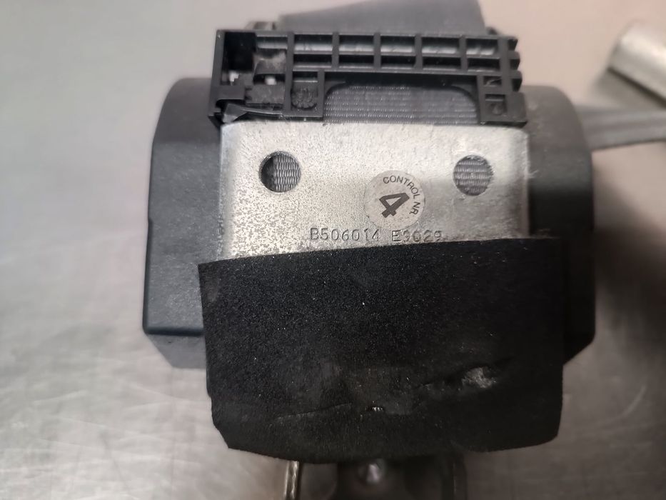 Pré-tensor Cinto Frente Direito RENAULT MEGANE II - B506014