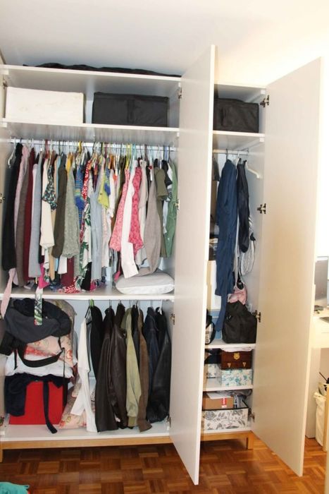 Roupeiro branco c/ 3 portas