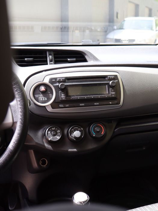 Toyota Yaris 1.0 VVT-i GPL  • Muito Económico • 164.000 km