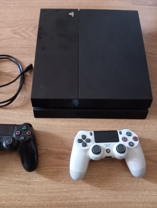 Игровая консоль Soni PS 4 500gb.