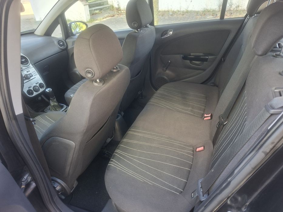 Opel Corsa D 160.000km 1.3cdti