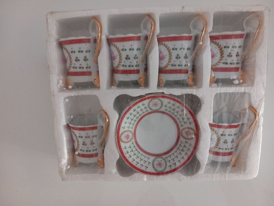 Chávenas de café/chá com pires