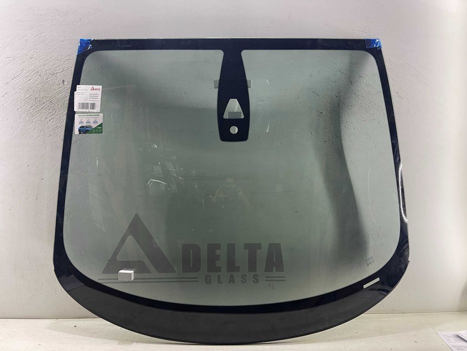 BMW i3  2013- вітрове скло