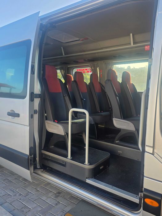 empresa de transportes pesados e ligeiros e turismo