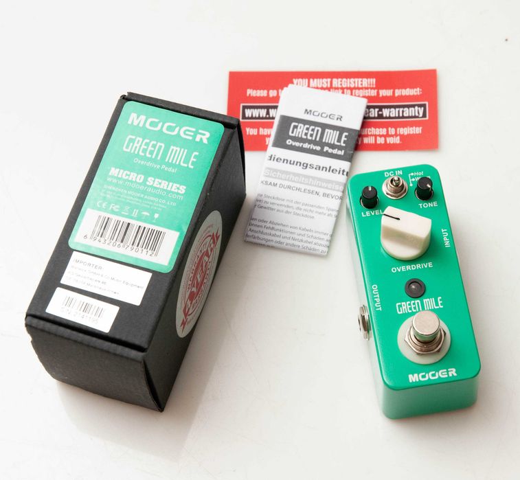 28 pedais, Dunlop  Digitech Boss, Zoom, Mooer, TC Electronic, etc