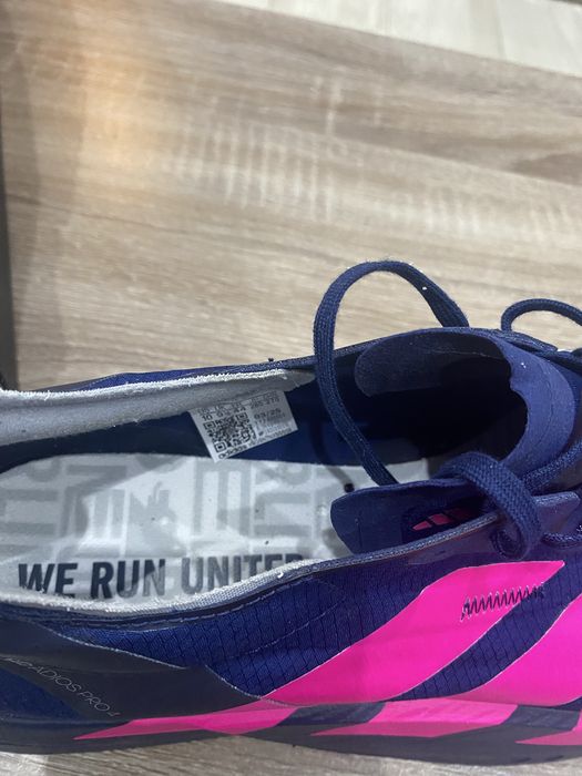 Sapatilhas adizero novas