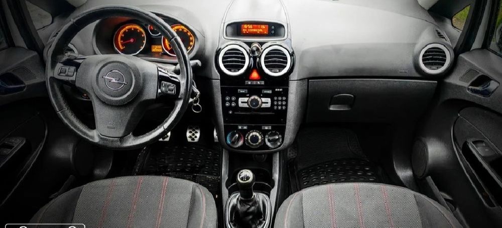 Opel Corsa Black Edition Nacional
