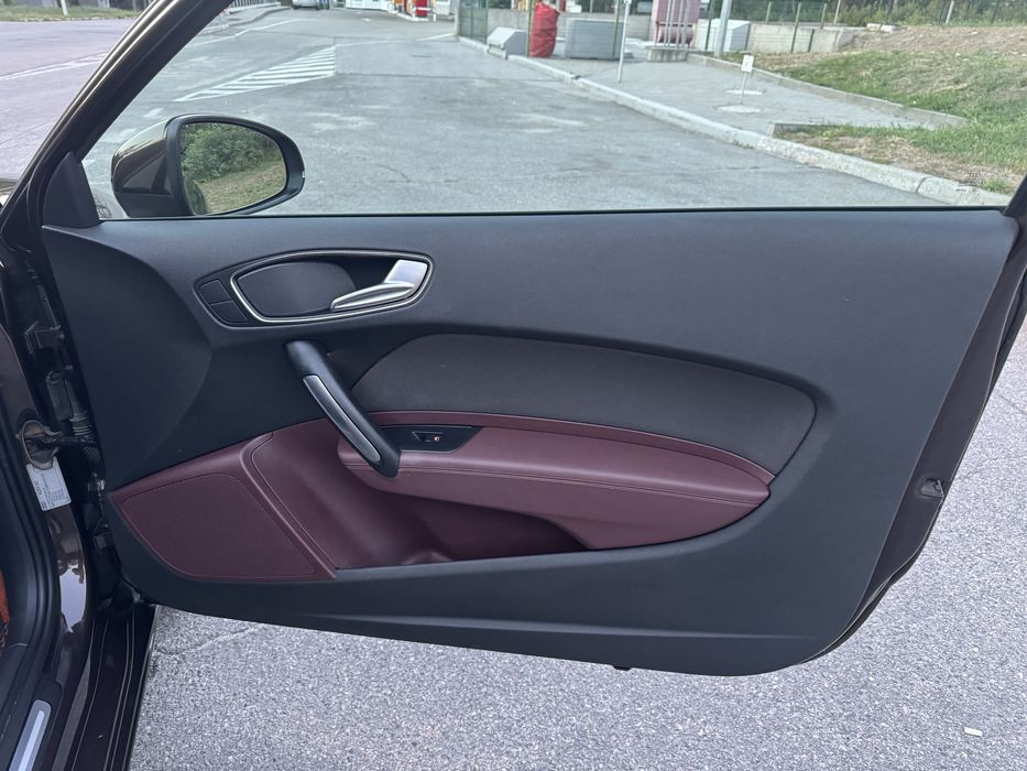 Audi A1 2012 1.6 TDI Avtomat ! New!