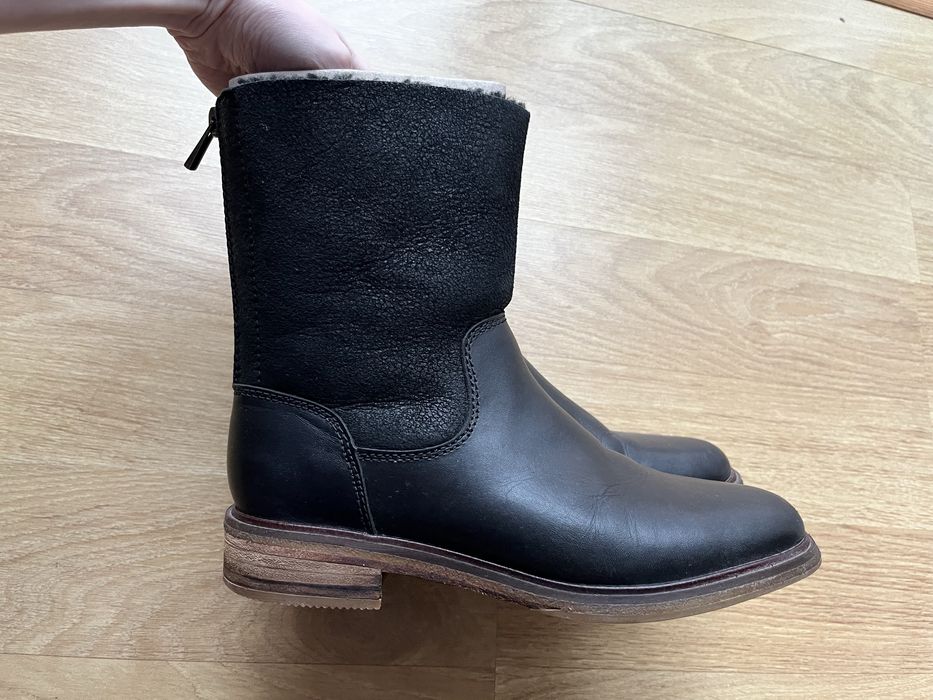 Зимові черевики шкіряні чорні Clarks  напівчоботи теплі