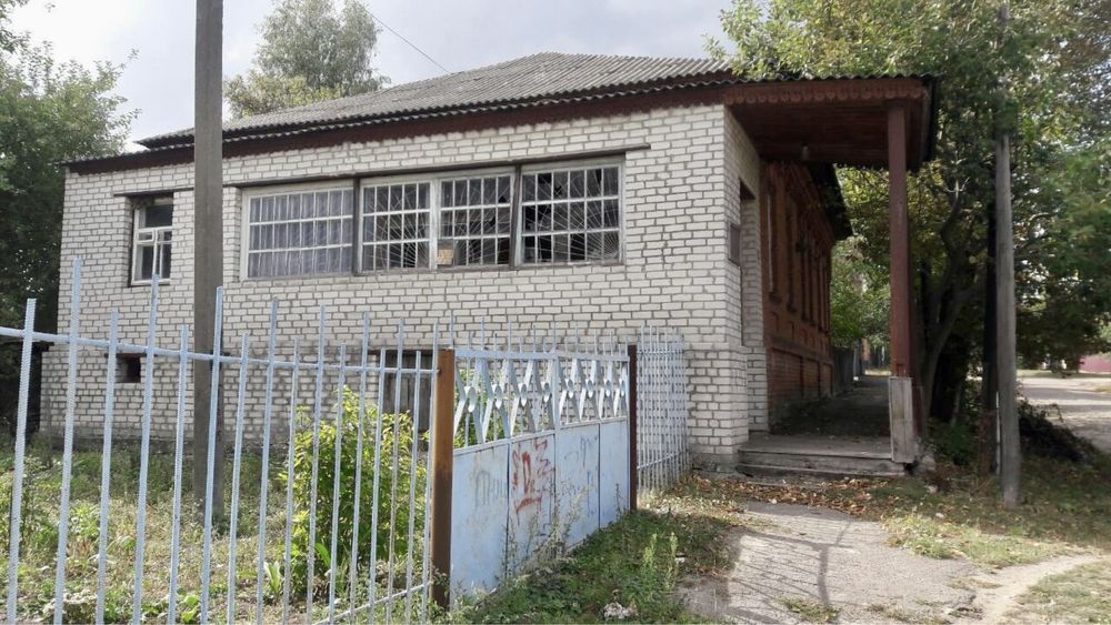 БЕЗ% Приміщення в центрі, Кролевець