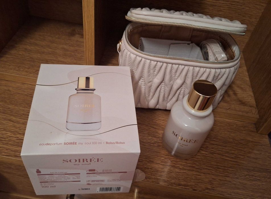 Perfume Soirée + mala - novo