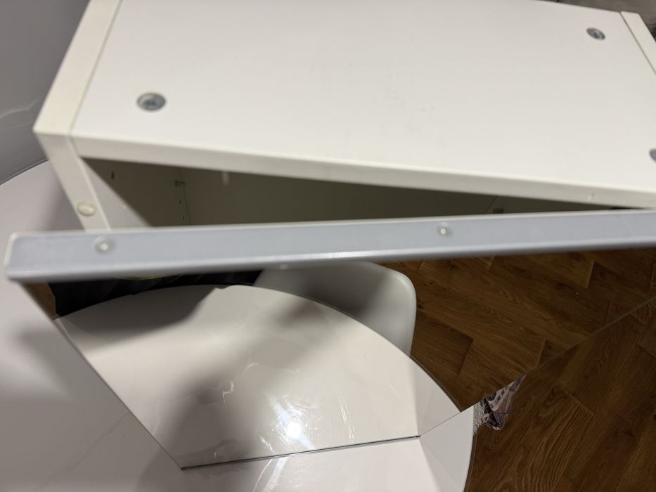 Дзеркало IKEA шафа з дзеркалом дзеркальні двері