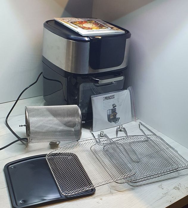 Frytownica beztłuszczowa PRINCESS Aerofryer Oven DeLuxe