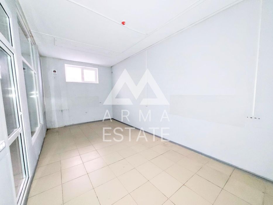 Продаж Торгова площа, ЖК Озерний Гай, Гатне