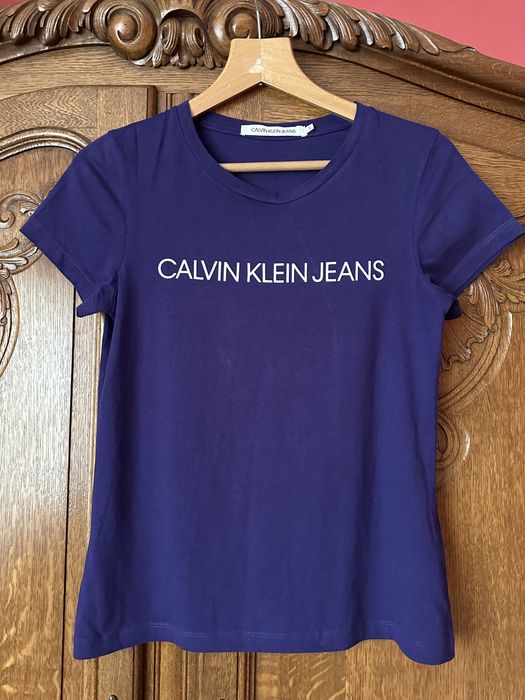 T-shirt Calvin Klein S/36 fioletowy