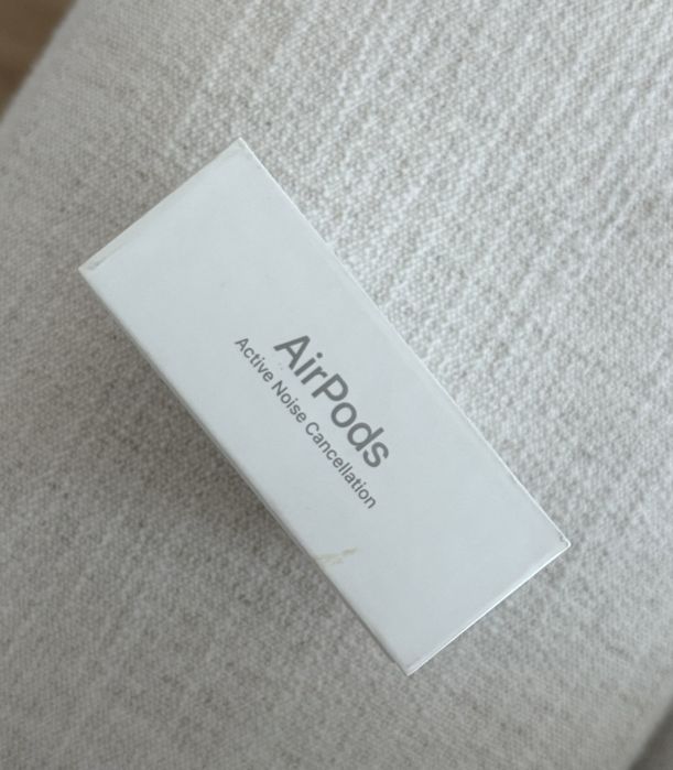 AirPods 4 com Noise Cancelling True Wireless Bluetooth