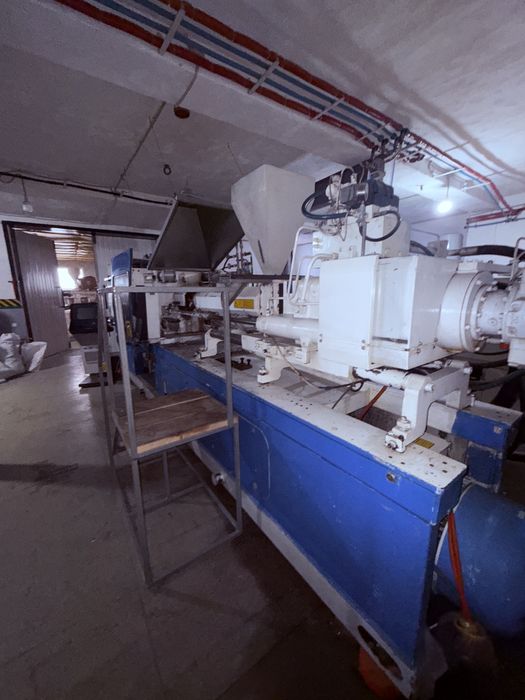 Термопластавтомат Netstal 1993 року