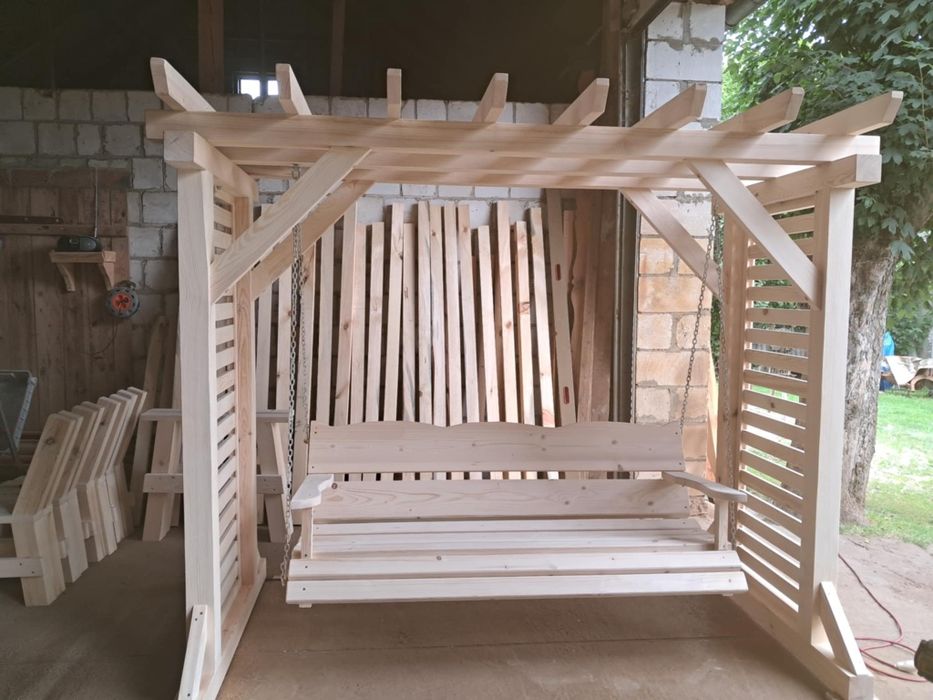 Huśtawka ogrodowa pergola