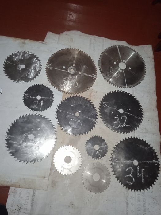Диски пильные для циркулярки СССР и победитовые Италия  TOOLS