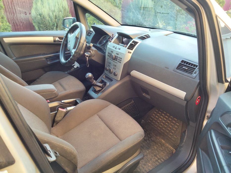 Опель Зафіра 2009р.1.7 дизель