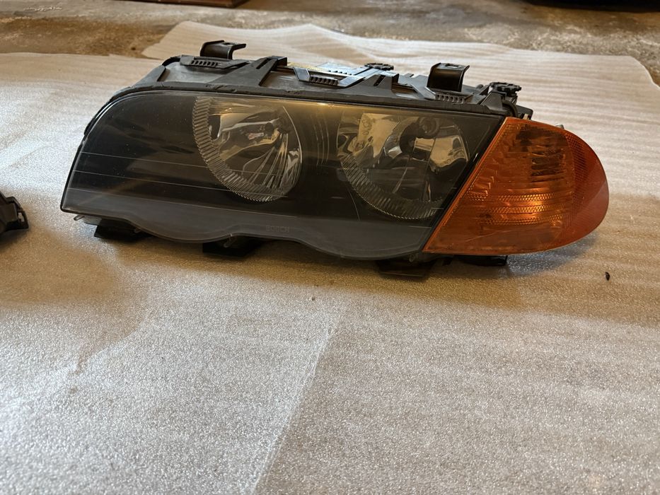 Faróis BMW Série 3 E46 (1998–2001) – Par