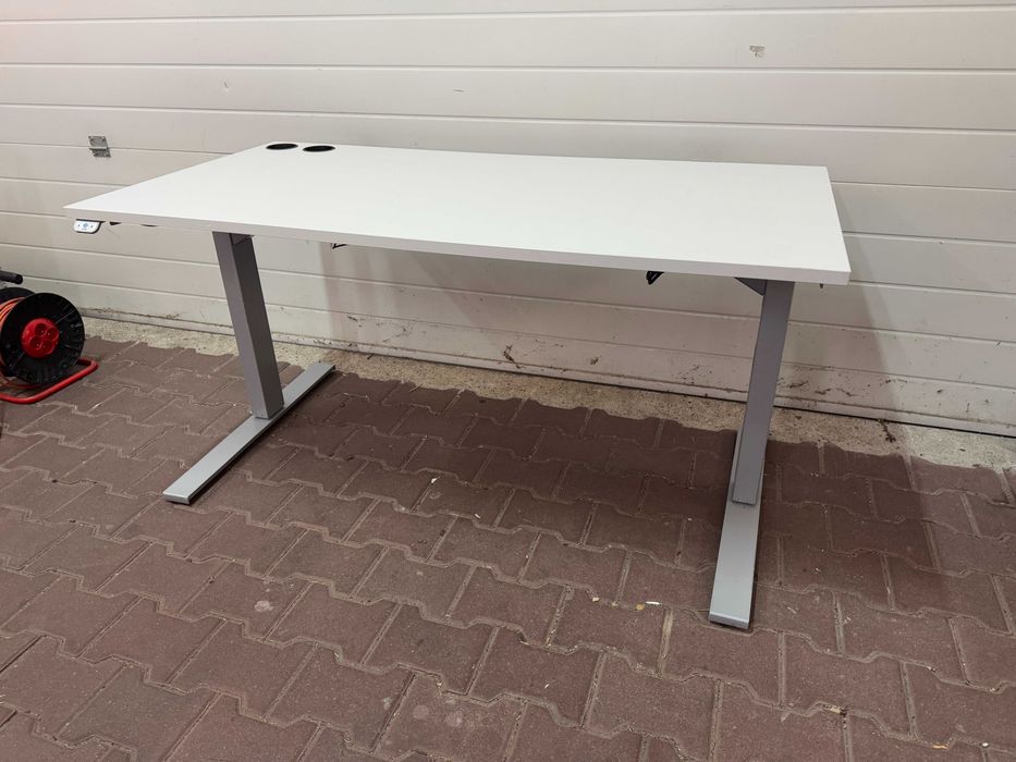 Biurko z elektryczną regulacją wysokości 140x70 biurko elektryczne