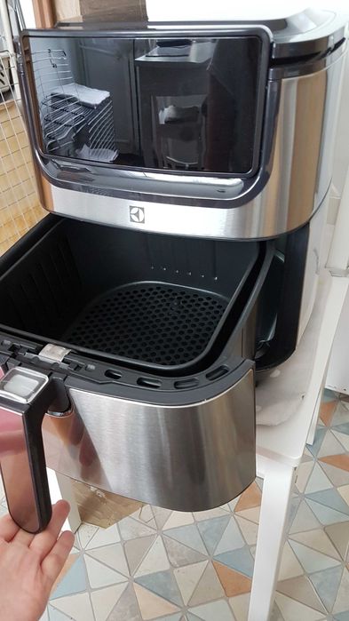 Frytkownica niskotłuszczowa Electrolux Explore 6 1800 W