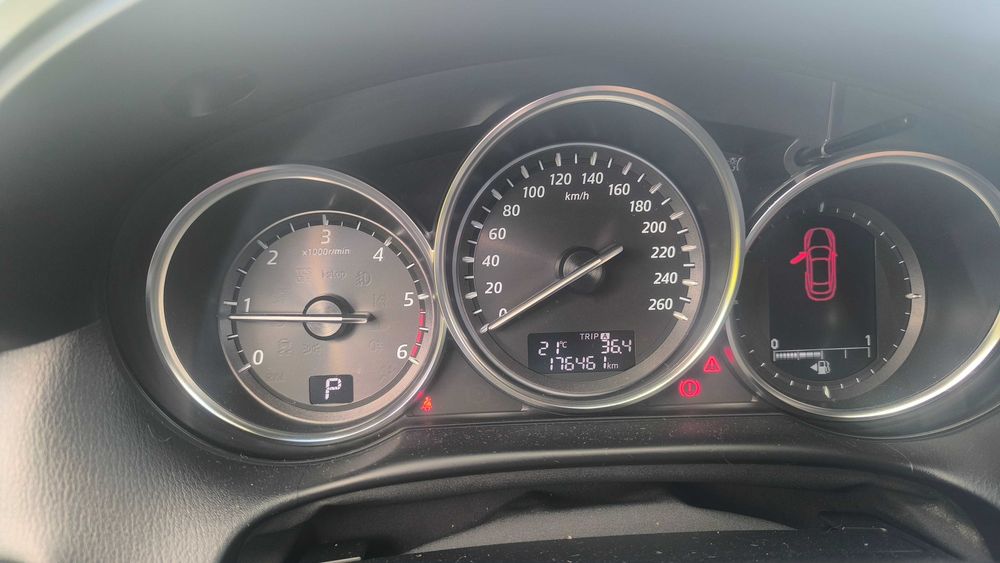 Samochód Mazda CX5