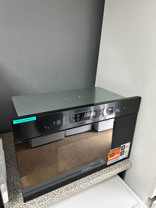 USZKODZONA nowa Kuchenka mikrofalowa pod zabudowe Whirlpool MBNA900B Y9