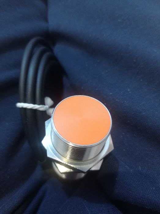 Индуктивный датчик