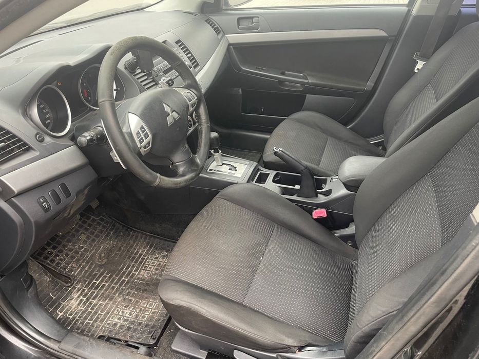 Митсубиси Лансер 2007год