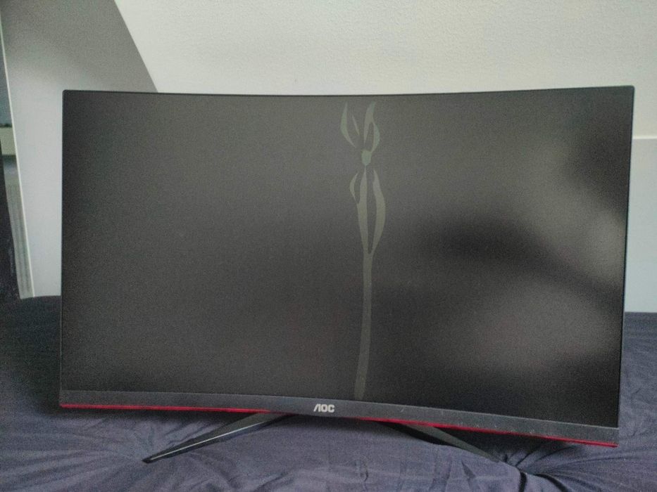 Monitor AOC na części uszkodzony