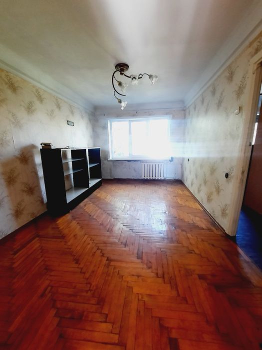 Продаж 2-кімн квартири по вул Запорізького козацтва