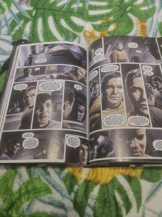 Star Trek Graphic Novel Collection