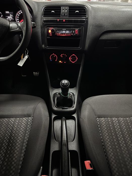 Volkswagen Polo Sedan 1.6 MPI 5МКПП 2017 р.в. (90 к.с)