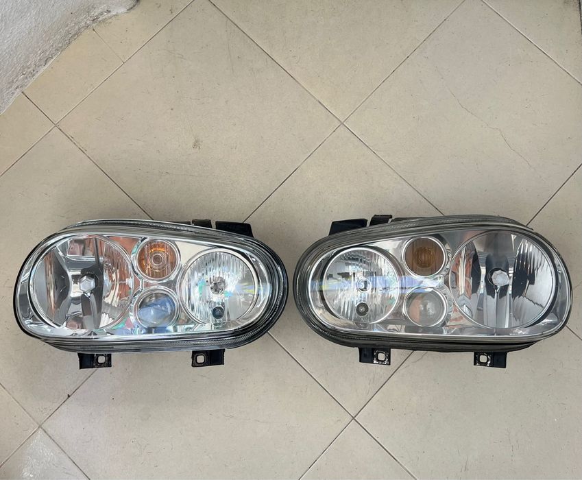 Farol VW Golf IV c/ nevoeiro