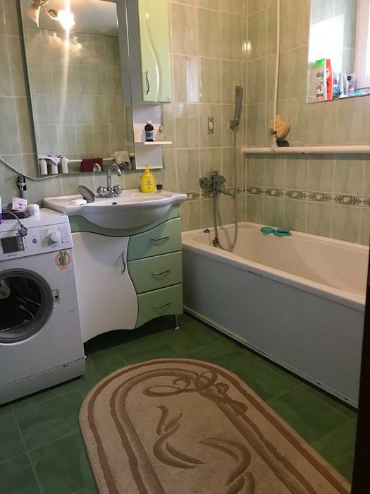 Продам будинок м.Глобино