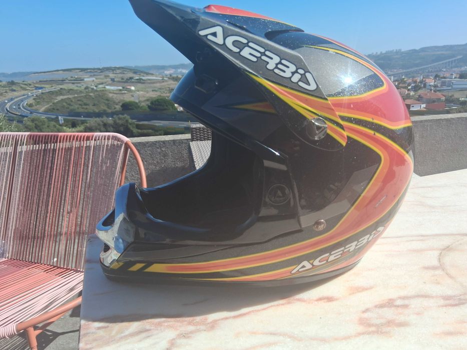 Capacete todo terreno acerbis e oculos