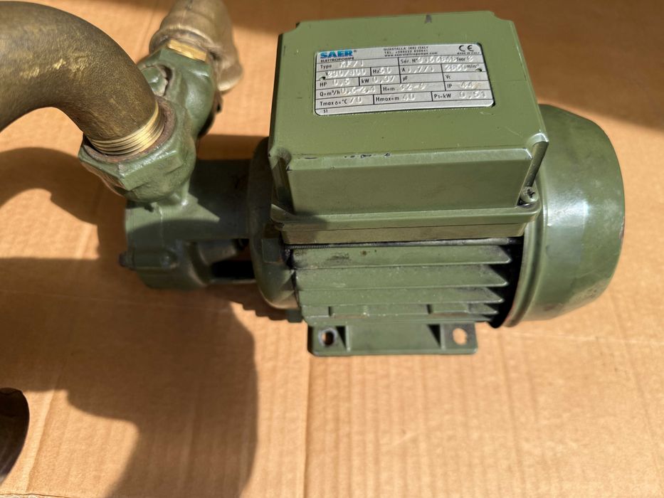 Bomba SAER Elettropompe, modelo KF/1
